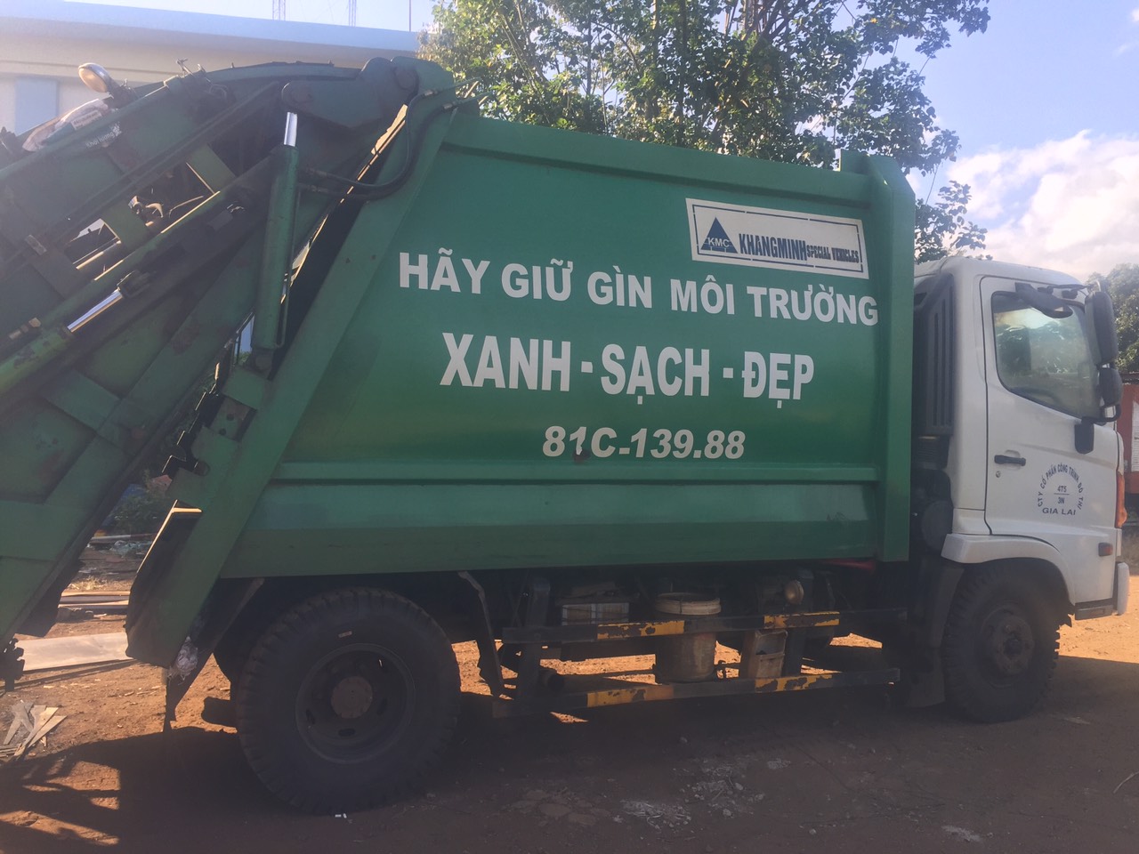 Dịch vụ thu gom vận chuyển rác thải ngoài dịch vụ công ích